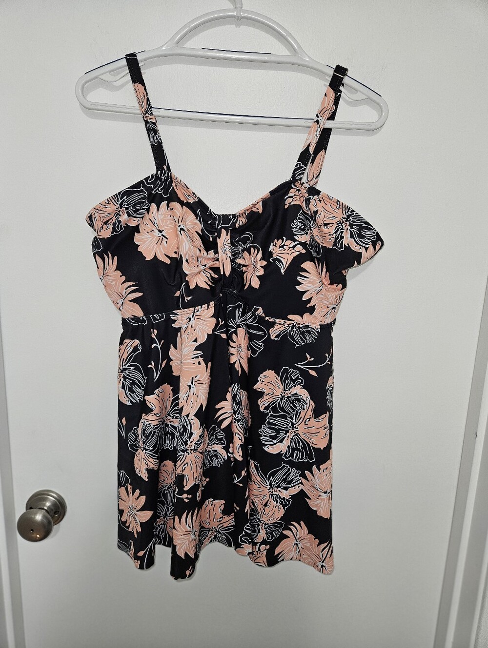 Set Of 2 Tankinis 2 Tops And 2 Bottoms Size 2XL - Picture 4 of 7